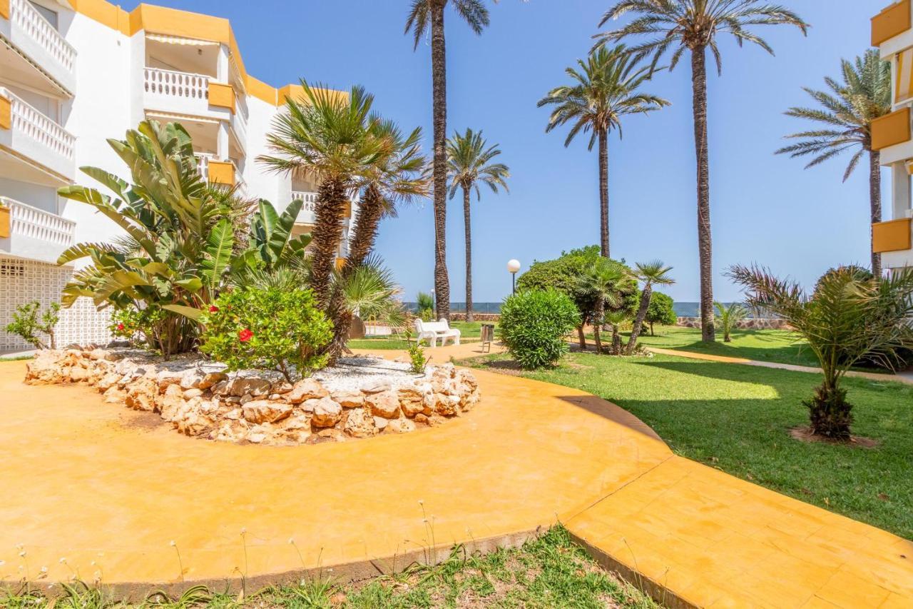 A46 Vistas al mar desde la terraza Denia Exterior foto